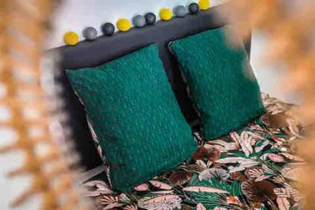 شقة Patio Arena بايون المظهر الخارجي الصورة
